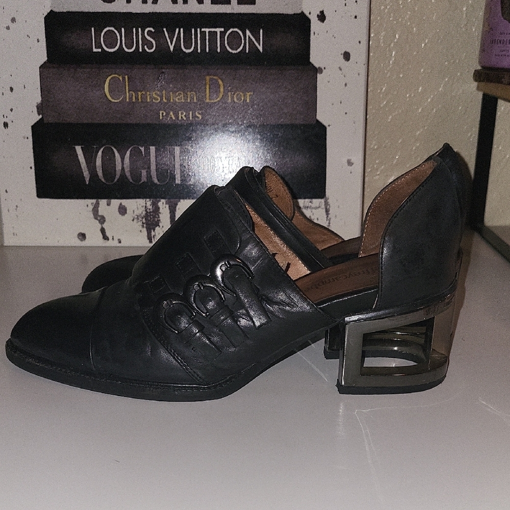 Jeffrey Campbell Black Leather Heels with Cutout Design Sz 7 - Picture 4 of 8
